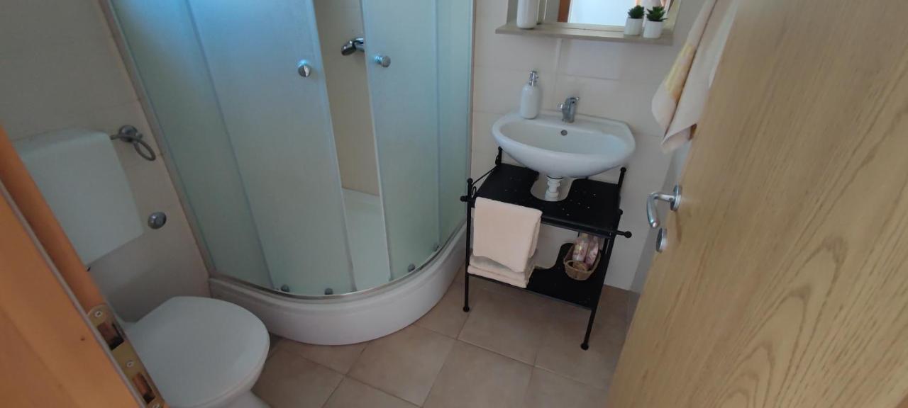 Apartman Mila Marina Exterior foto